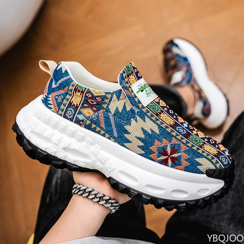 Spring and Autumn Fashion New Breathable Embroidered Thick Soled Men's Shoes with Tall Lazy Feet Casual Sports Men's Shoes